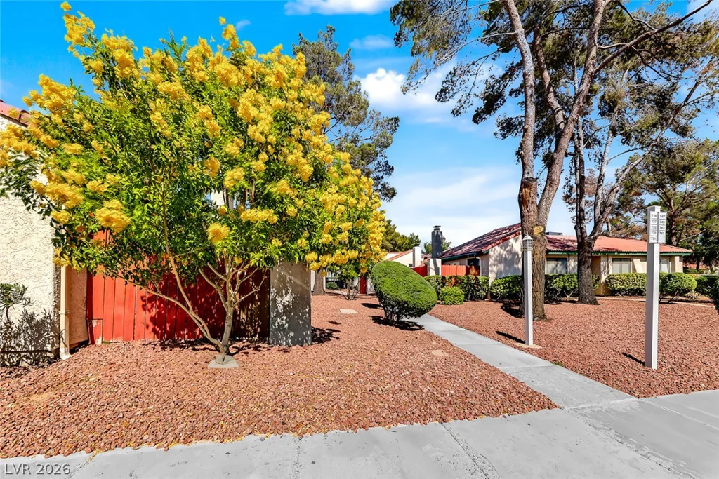 737 Heritage Vista, Henderson, NV 89015