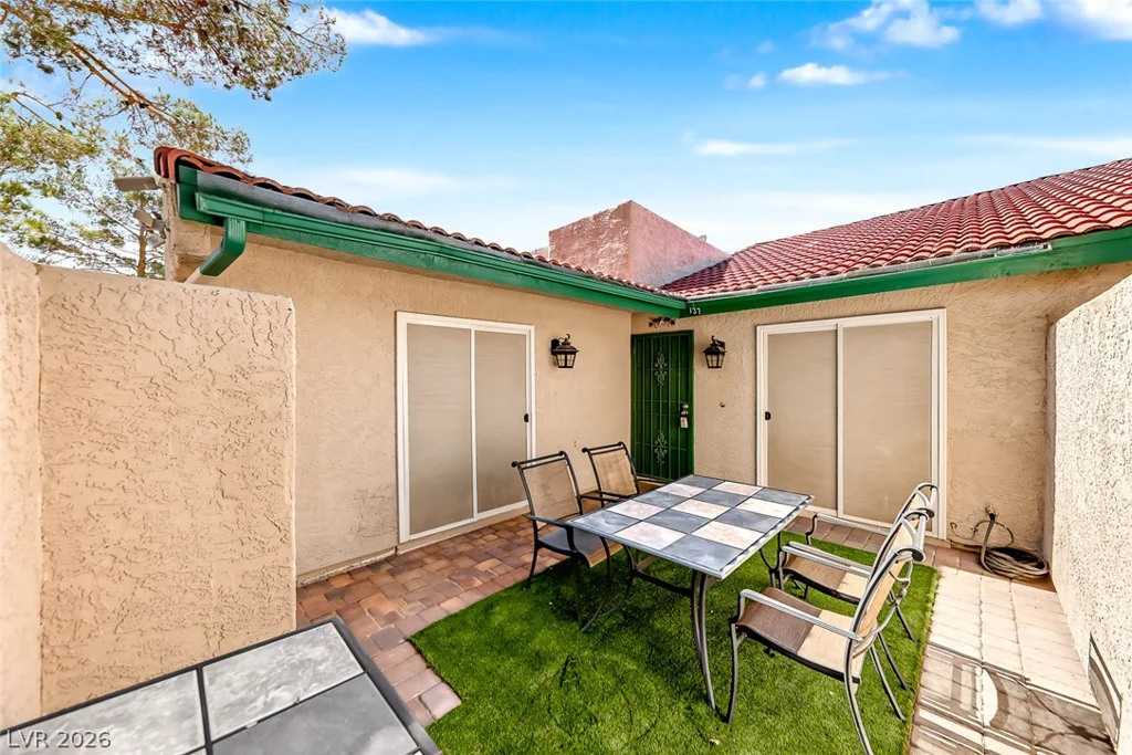 737 Heritage Vista, Henderson, NV 89015