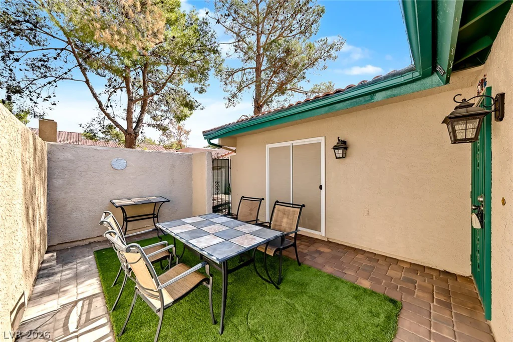 737 Heritage Vista, Henderson, NV 89015