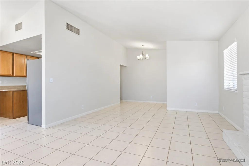 3960 Grapefruit, Las Vegas, NV 89103