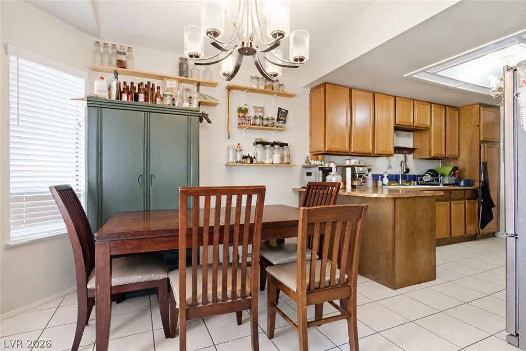 3960 Grapefruit, Las Vegas, NV 89103