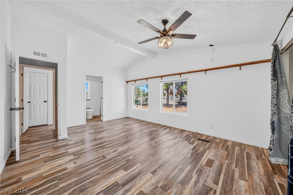 860 Dixieland, Pahrump, NV 89048