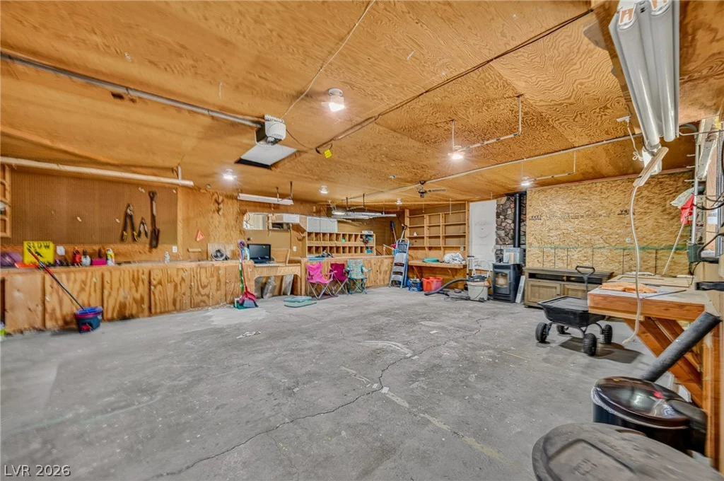 860 Dixieland, Pahrump, NV 89048
