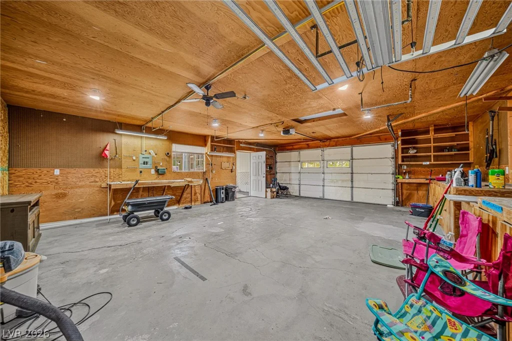 860 Dixieland, Pahrump, NV 89048