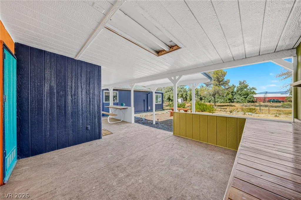 860 Dixieland, Pahrump, NV 89048