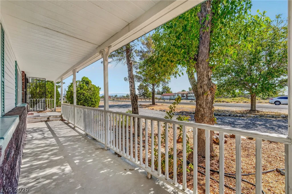 860 Dixieland, Pahrump, NV 89048