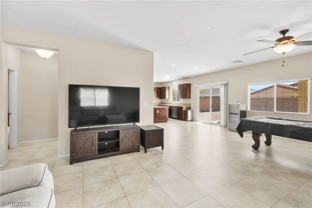 1517 Blues, North Las Vegas, NV 89081