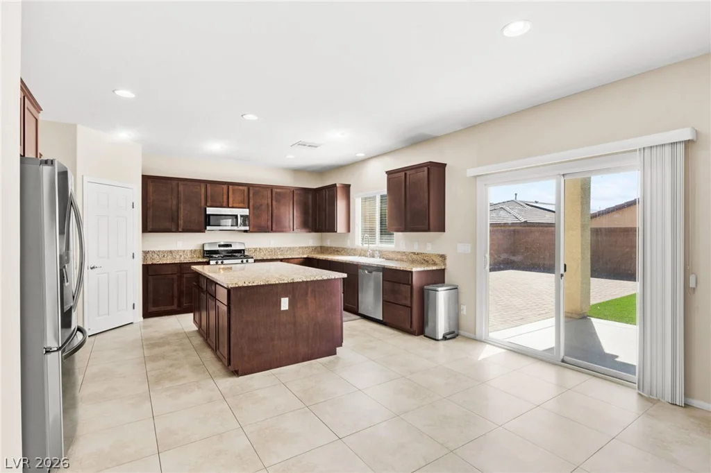 1517 Blues, North Las Vegas, NV 89081