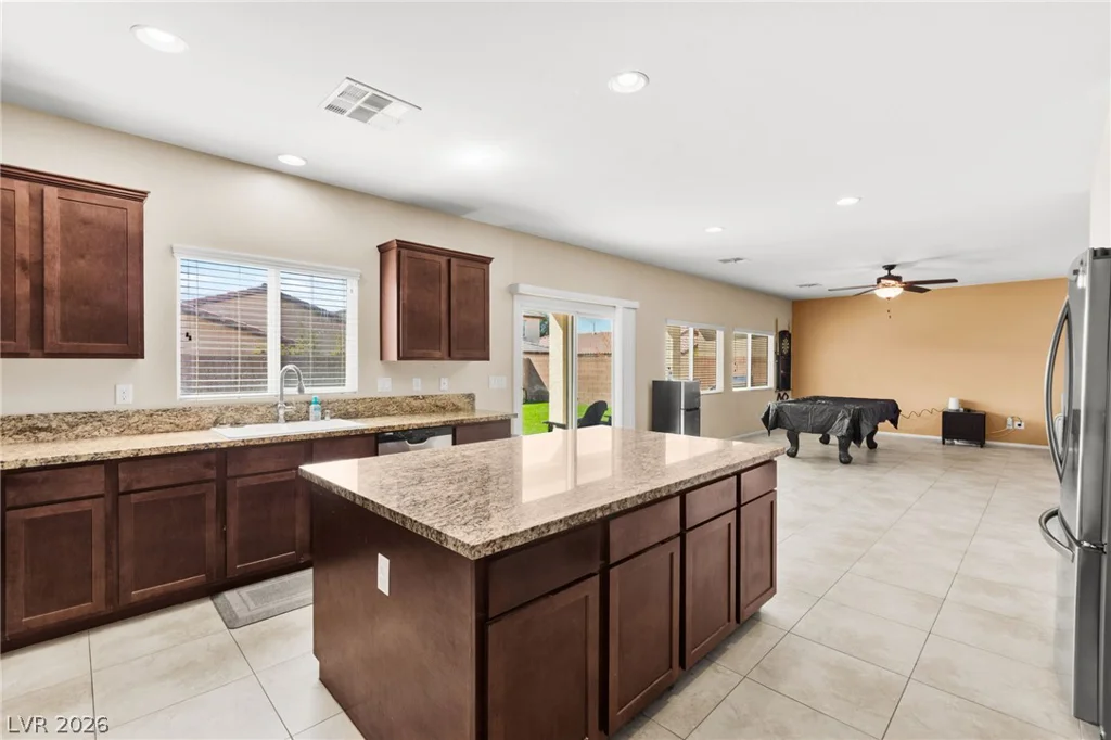 1517 Blues, North Las Vegas, NV 89081