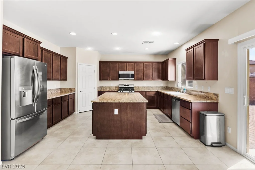 1517 Blues, North Las Vegas, NV 89081