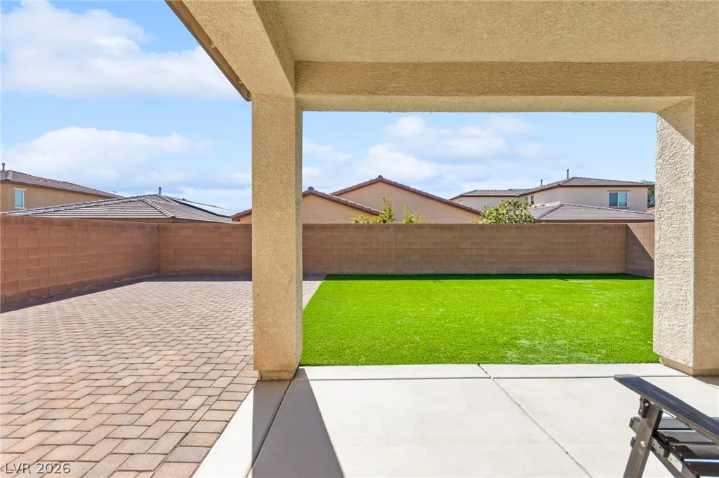 1517 Blues, North Las Vegas, NV 89081