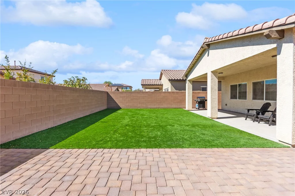1517 Blues, North Las Vegas, NV 89081