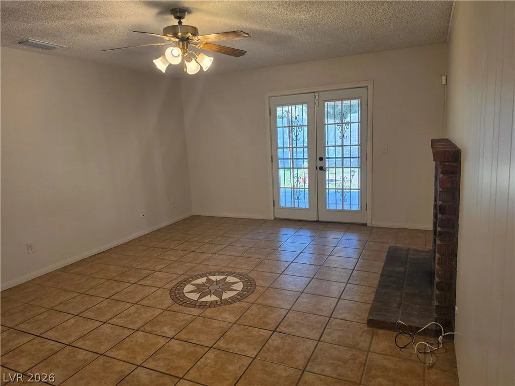5289 Reeder, Las Vegas, NV 89119