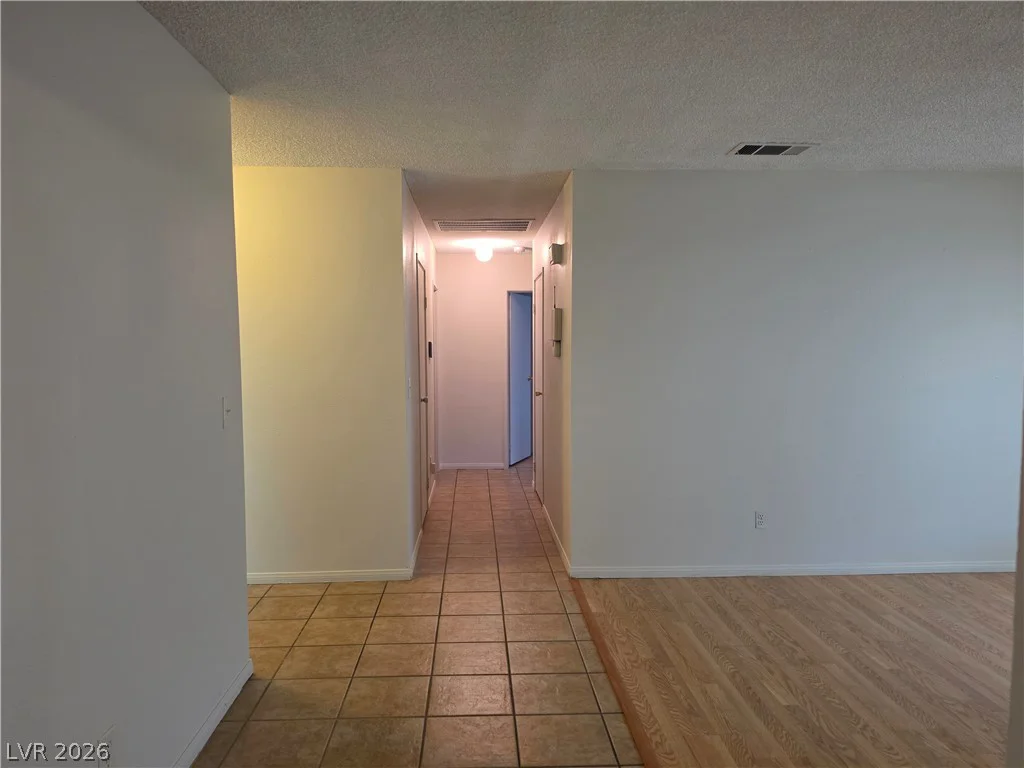 5289 Reeder, Las Vegas, NV 89119