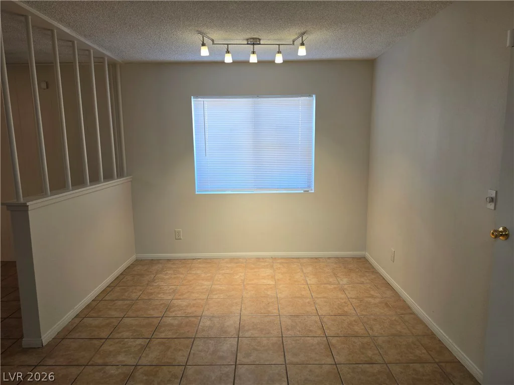 5289 Reeder, Las Vegas, NV 89119