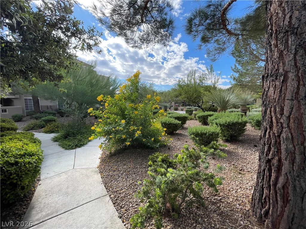 1908 High Valley, Las Vegas, NV 89128