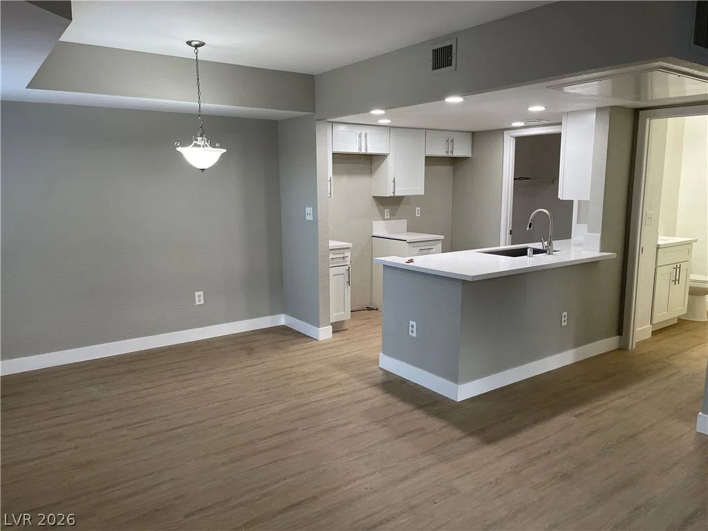 1908 High Valley, Las Vegas, NV 89128