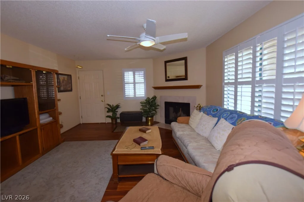 1575 Warm Springs, Henderson, NV 89014