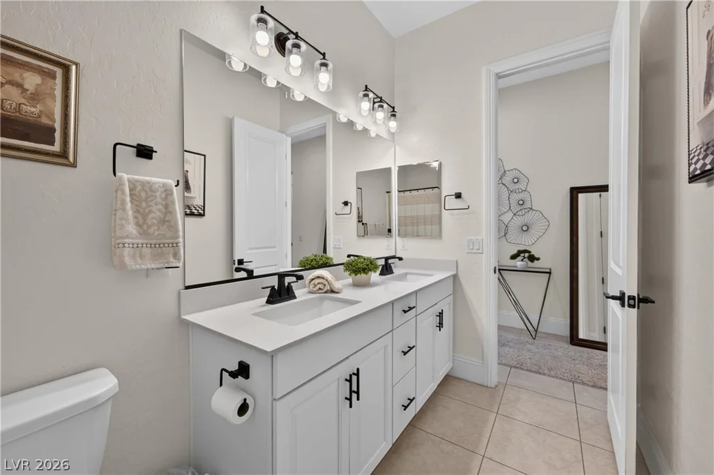 4 Bobado, Henderson, NV 89011