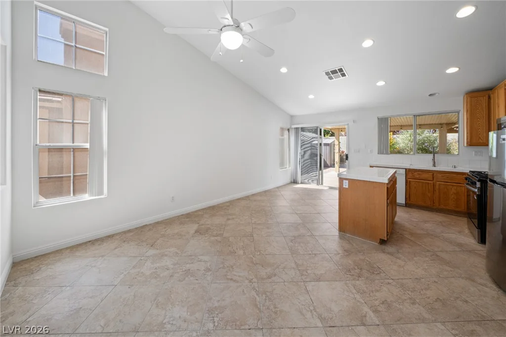 1722 Council Bluff, North Las Vegas, NV 89031