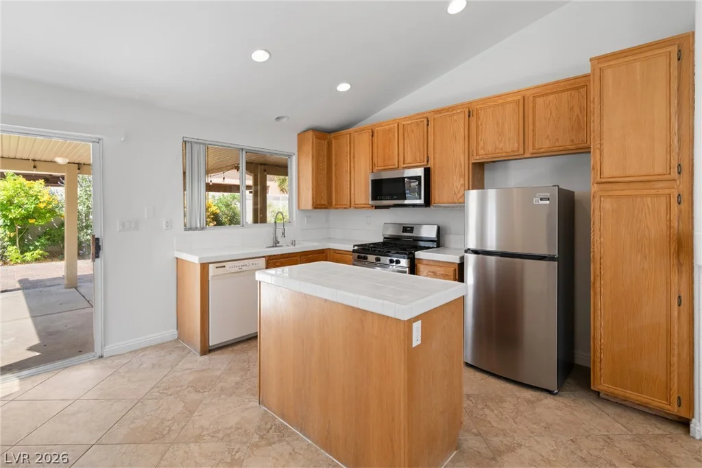 1722 Council Bluff, North Las Vegas, NV 89031