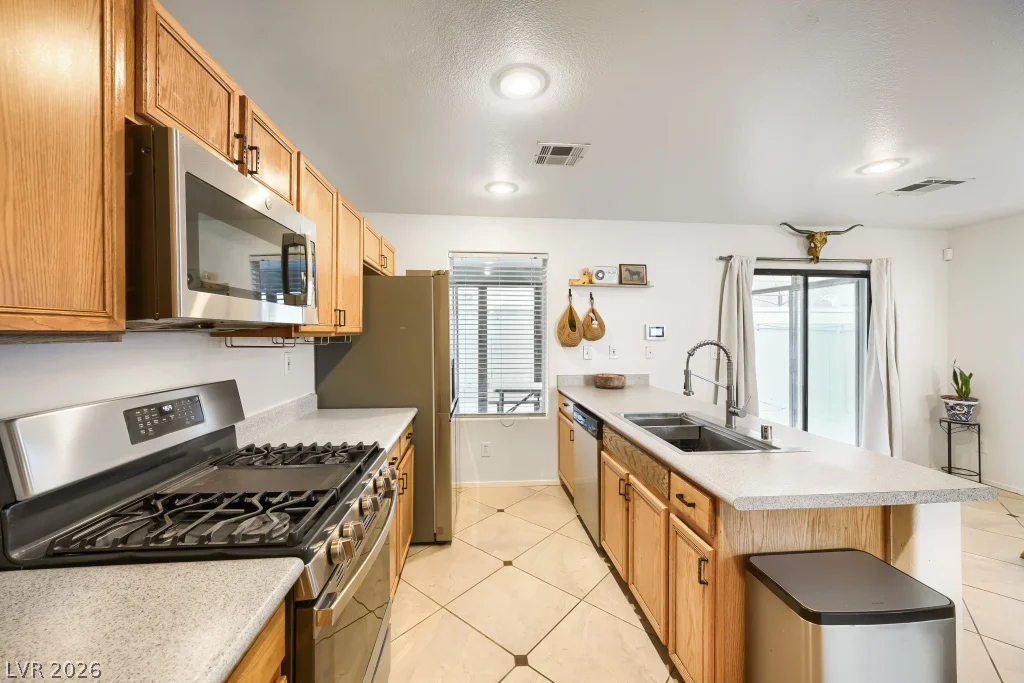 2099 Lost Maple, Las Vegas, NV 89115