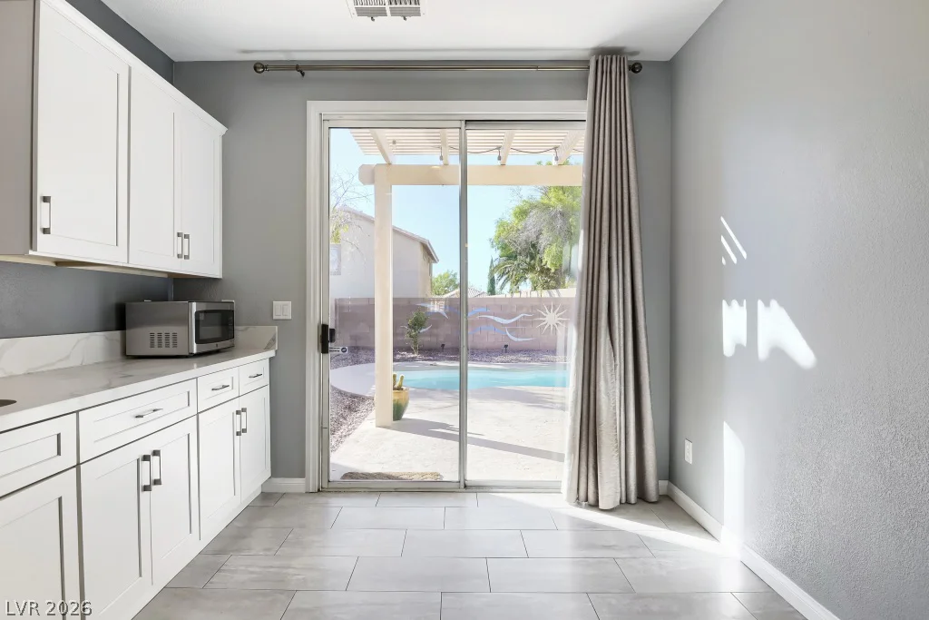 10961 Calistoga Springs, Las Vegas, NV 89144