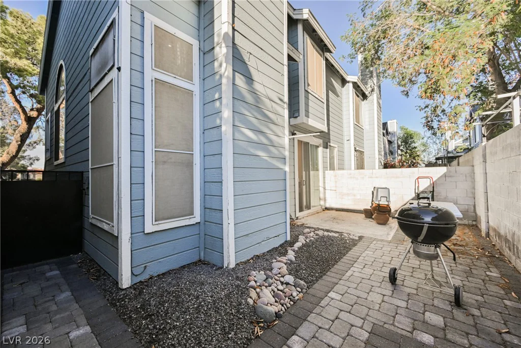 4947 Strauss, Las Vegas, NV 89146