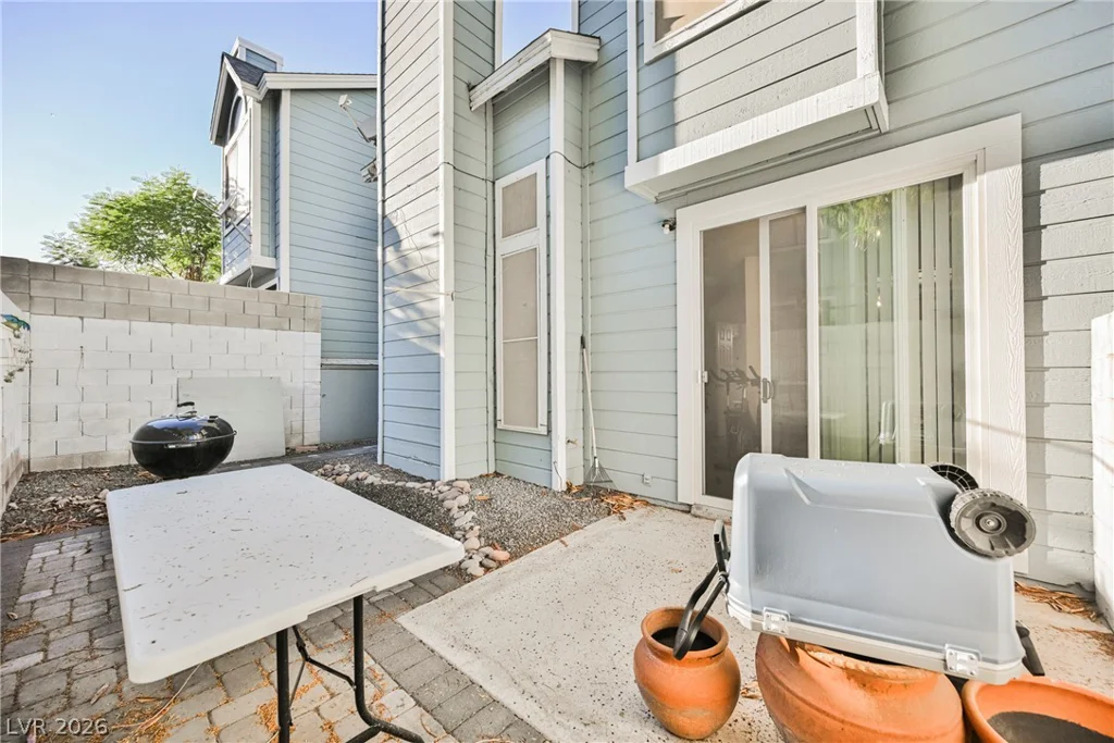 4947 Strauss, Las Vegas, NV 89146