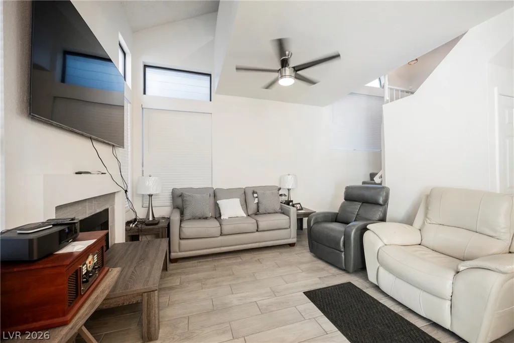 4947 Strauss, Las Vegas, NV 89146