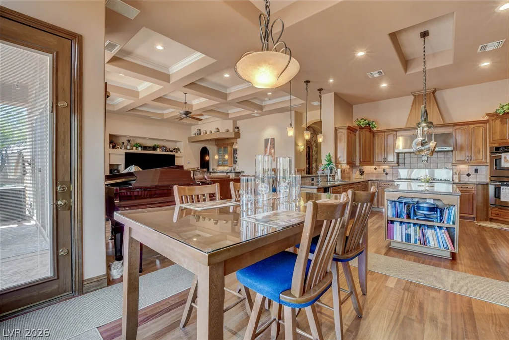 4790 Jensen, Las Vegas, NV 89129