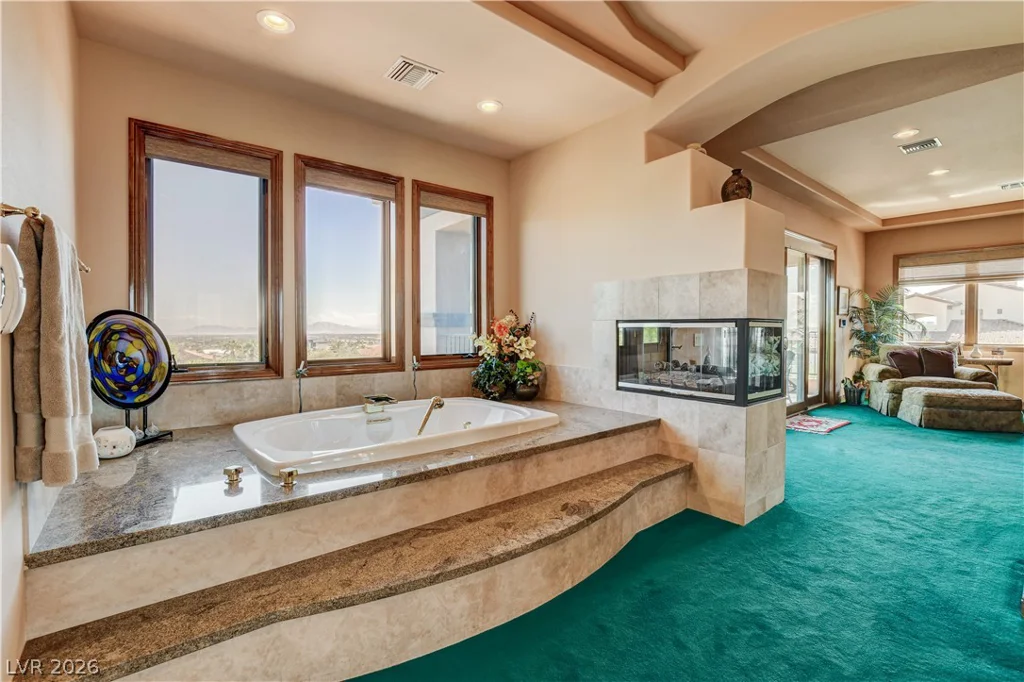 4790 Jensen, Las Vegas, NV 89129