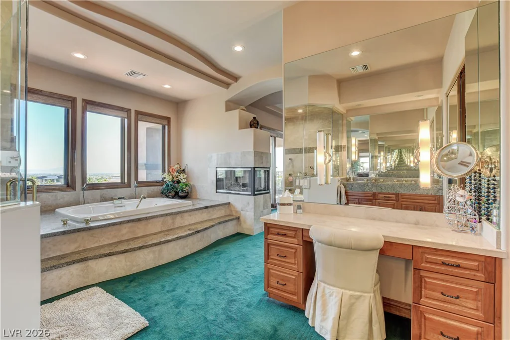 4790 Jensen, Las Vegas, NV 89129