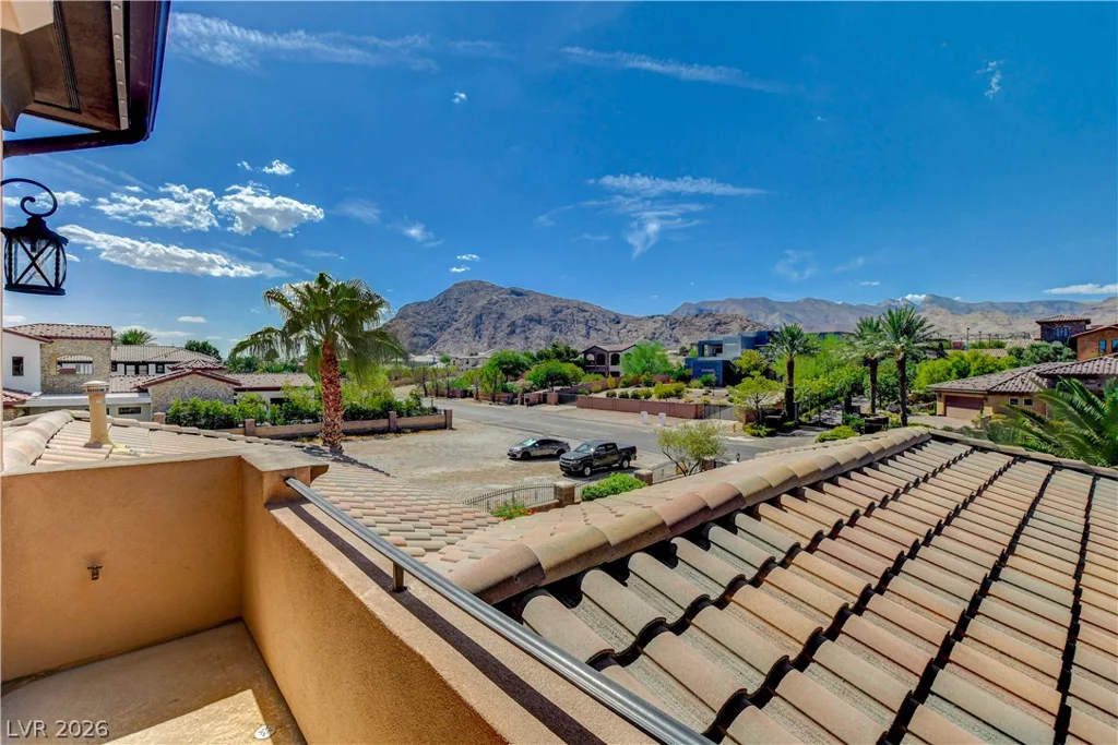 4790 Jensen, Las Vegas, NV 89129