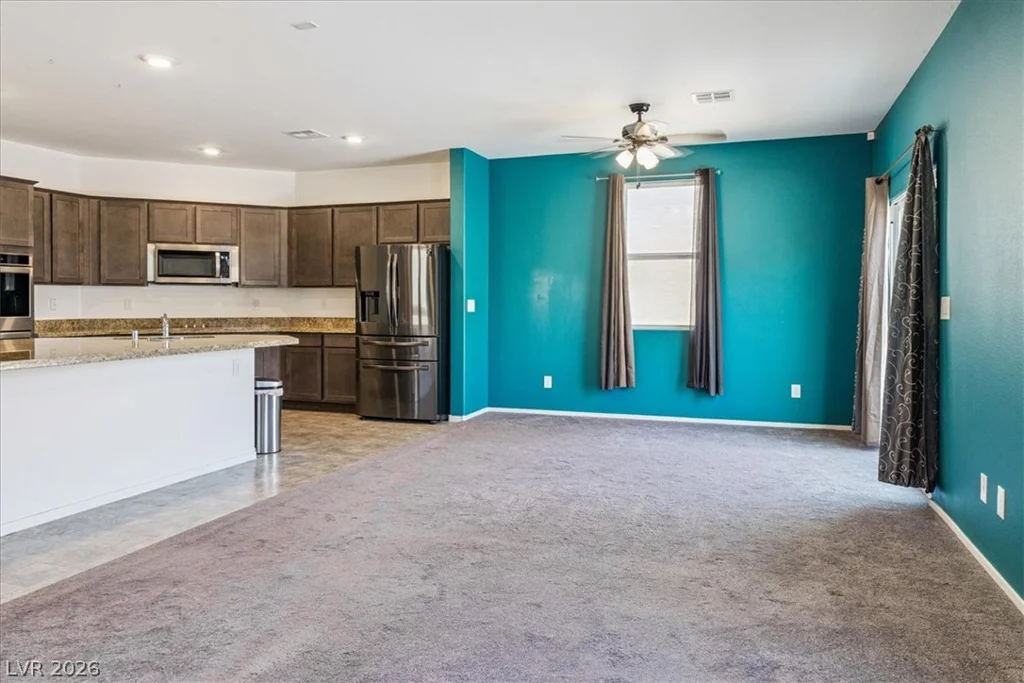 3942 Teller, Pahrump, NV 89061