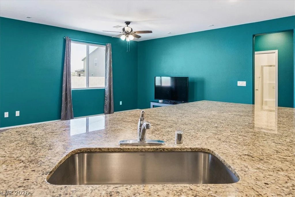 3942 Teller, Pahrump, NV 89061