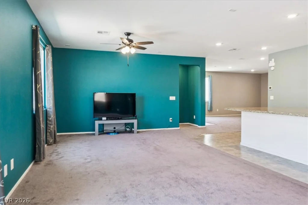 3942 Teller, Pahrump, NV 89061