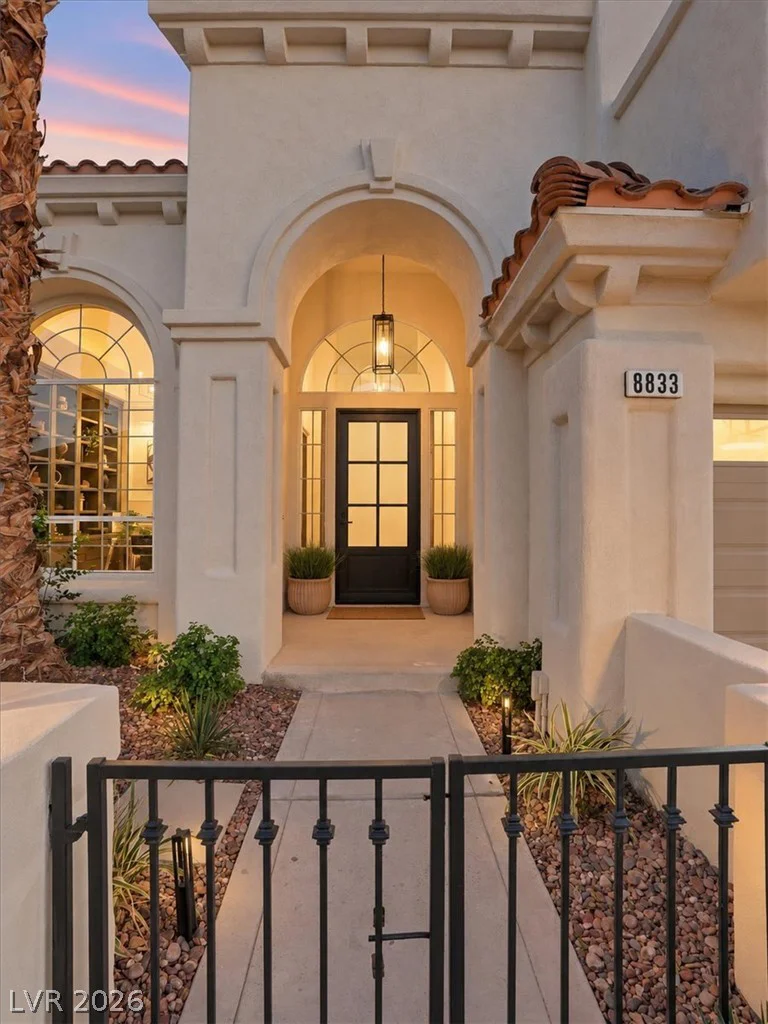 8833 Montagna, Las Vegas, NV 89134