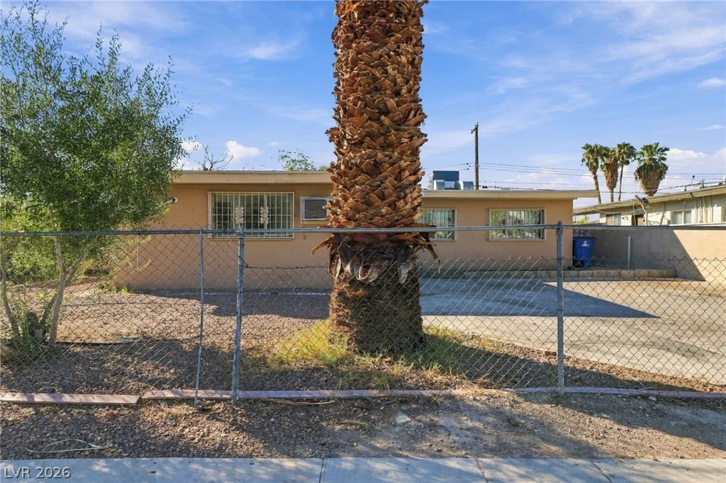 2521 Perliter, North Las Vegas, NV 89030