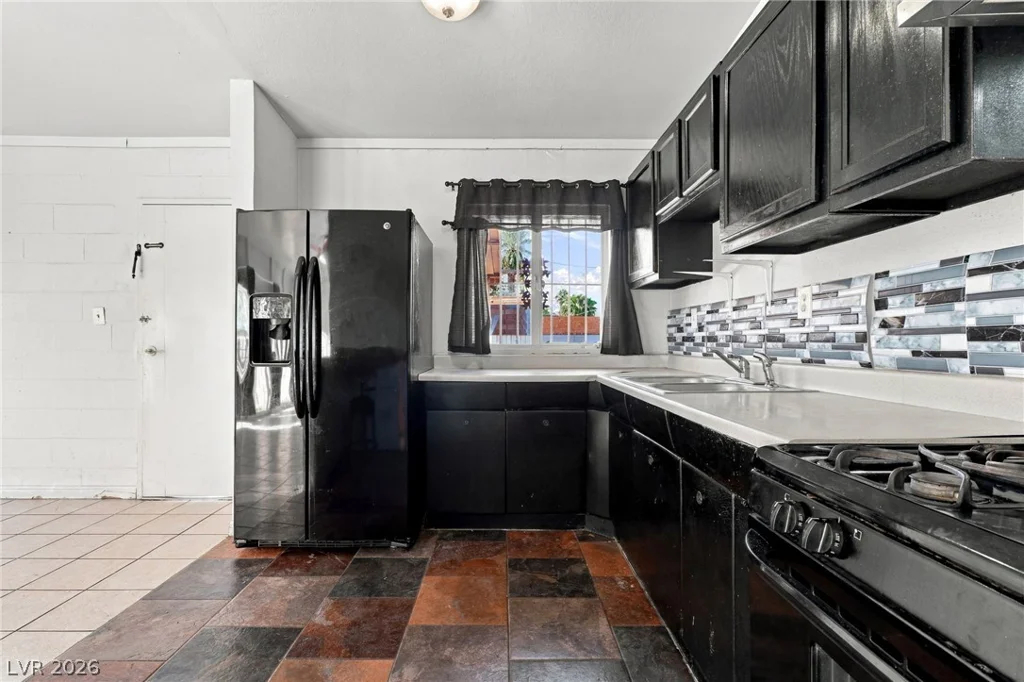 2521 Perliter, North Las Vegas, NV 89030