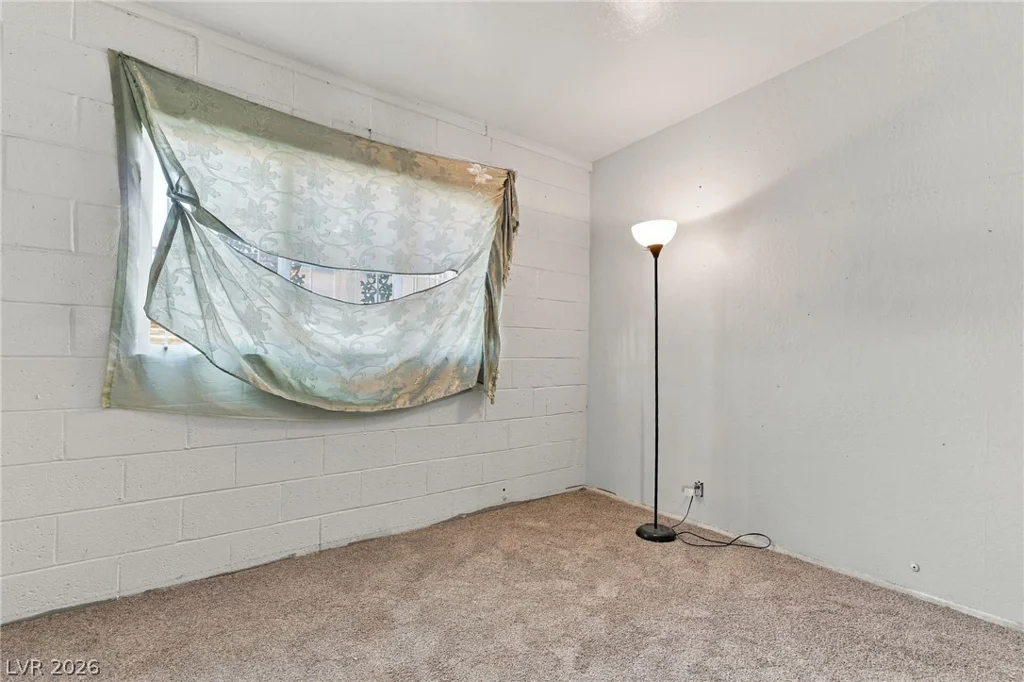 2521 Perliter, North Las Vegas, NV 89030