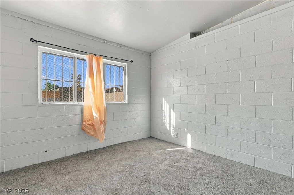 2521 Perliter, North Las Vegas, NV 89030