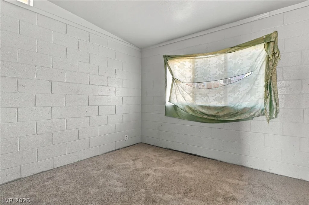 2521 Perliter, North Las Vegas, NV 89030