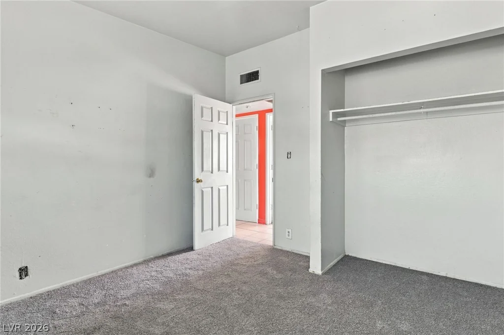 2521 Perliter, North Las Vegas, NV 89030