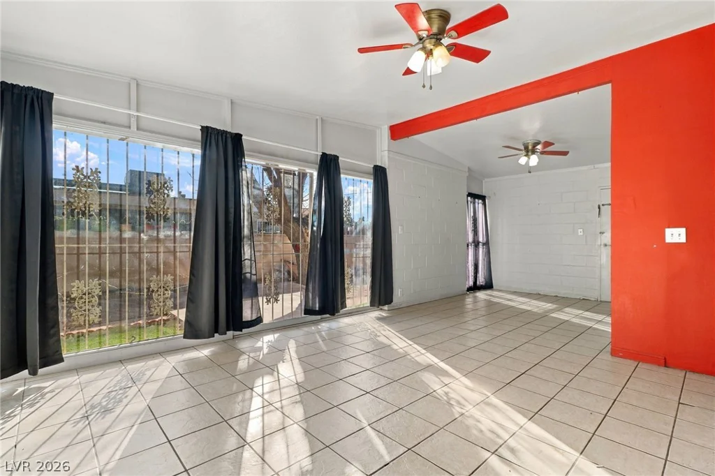 2521 Perliter, North Las Vegas, NV 89030