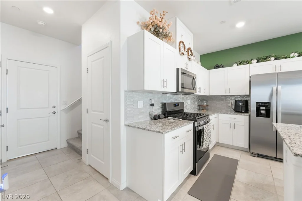 10958 Cheshire Woods, Las Vegas, NV 89166
