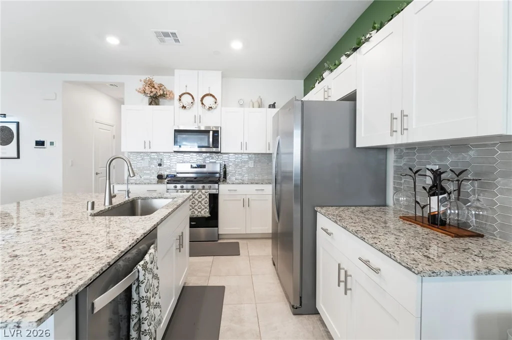 10958 Cheshire Woods, Las Vegas, NV 89166