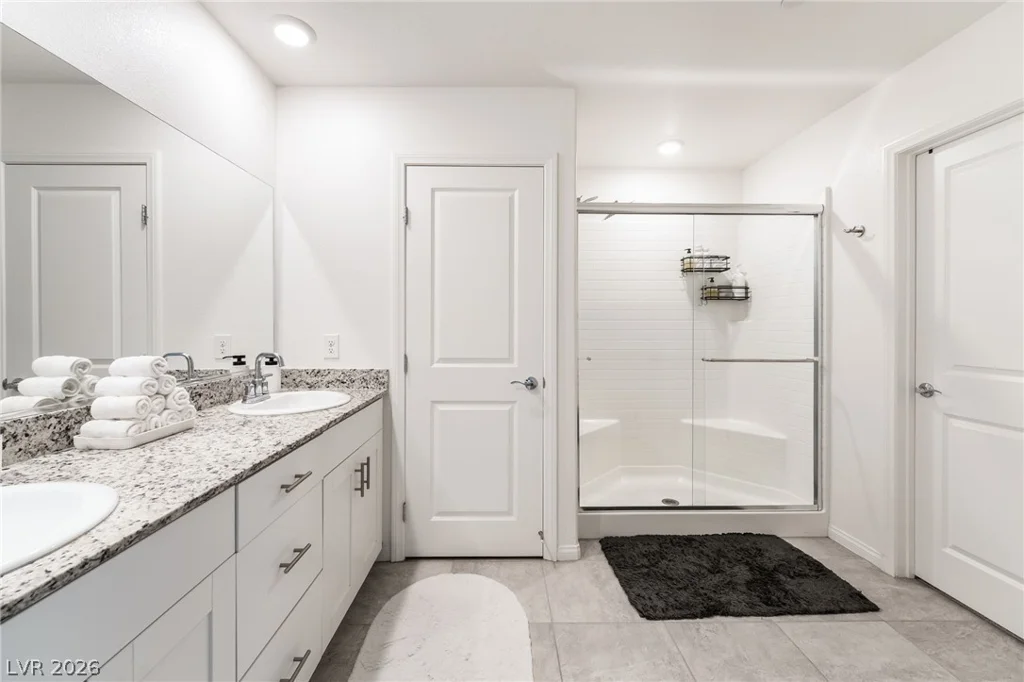 10958 Cheshire Woods, Las Vegas, NV 89166