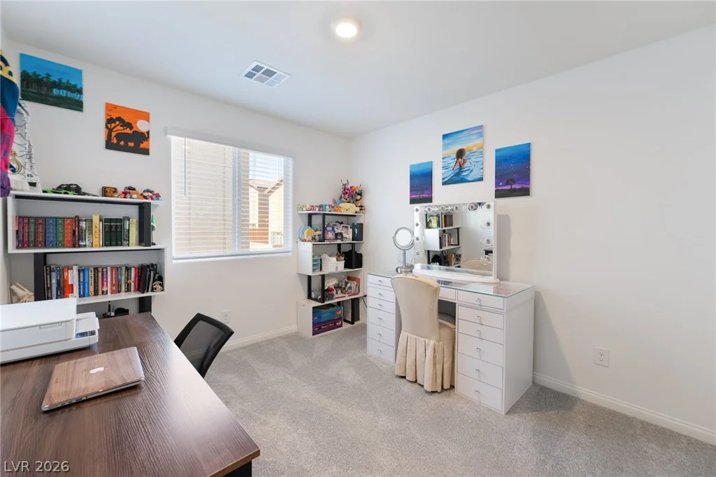 10958 Cheshire Woods, Las Vegas, NV 89166