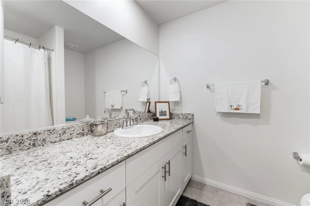 10958 Cheshire Woods, Las Vegas, NV 89166